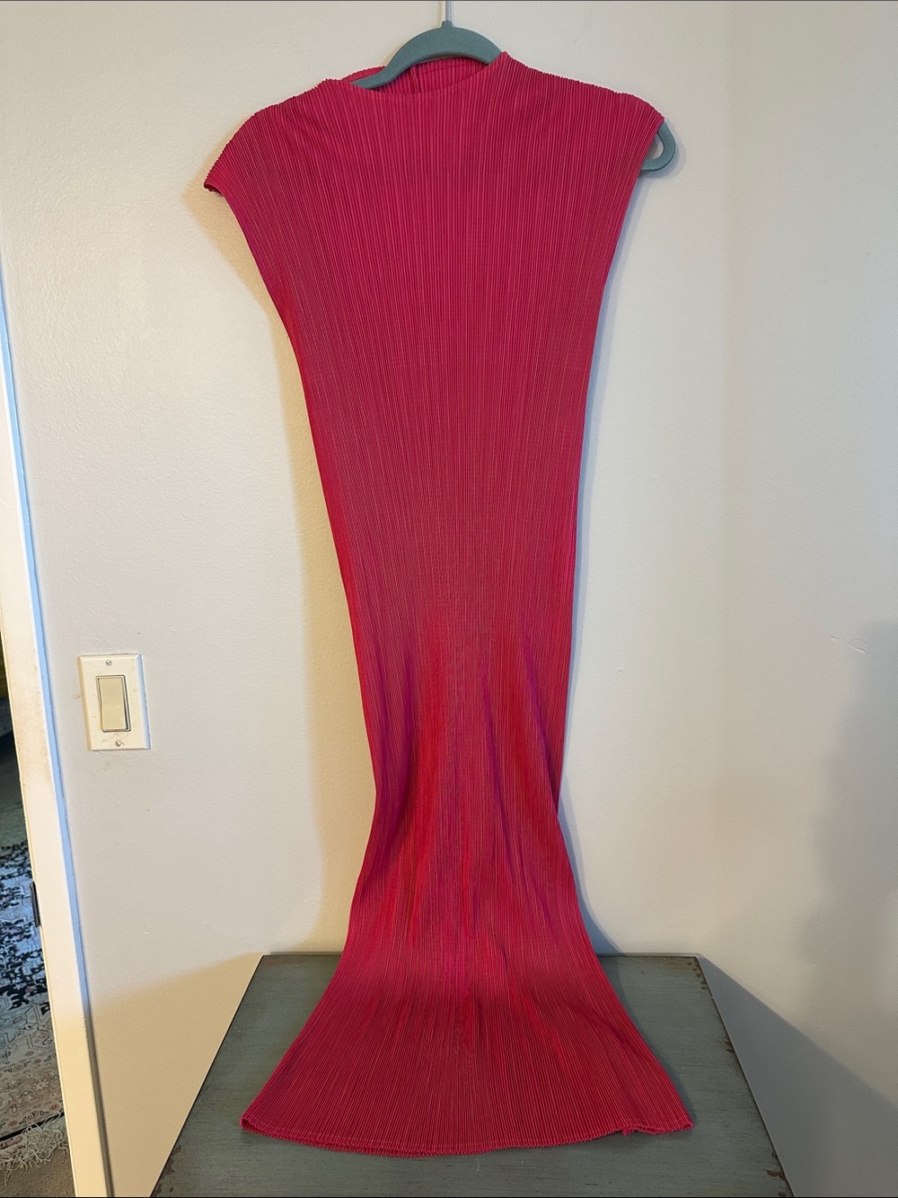 Shaped midi woman dress - Hot Pink